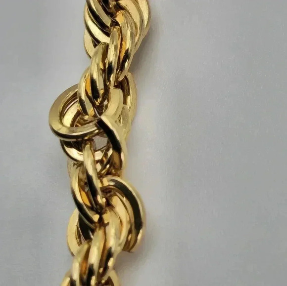 ROPE NECKLACE .39 Grams Gold Tone 19" - Picture 3 of 4
